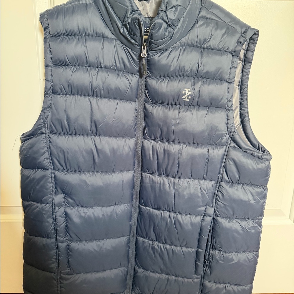 Izod Men's Navy Quilted Puffer Vest